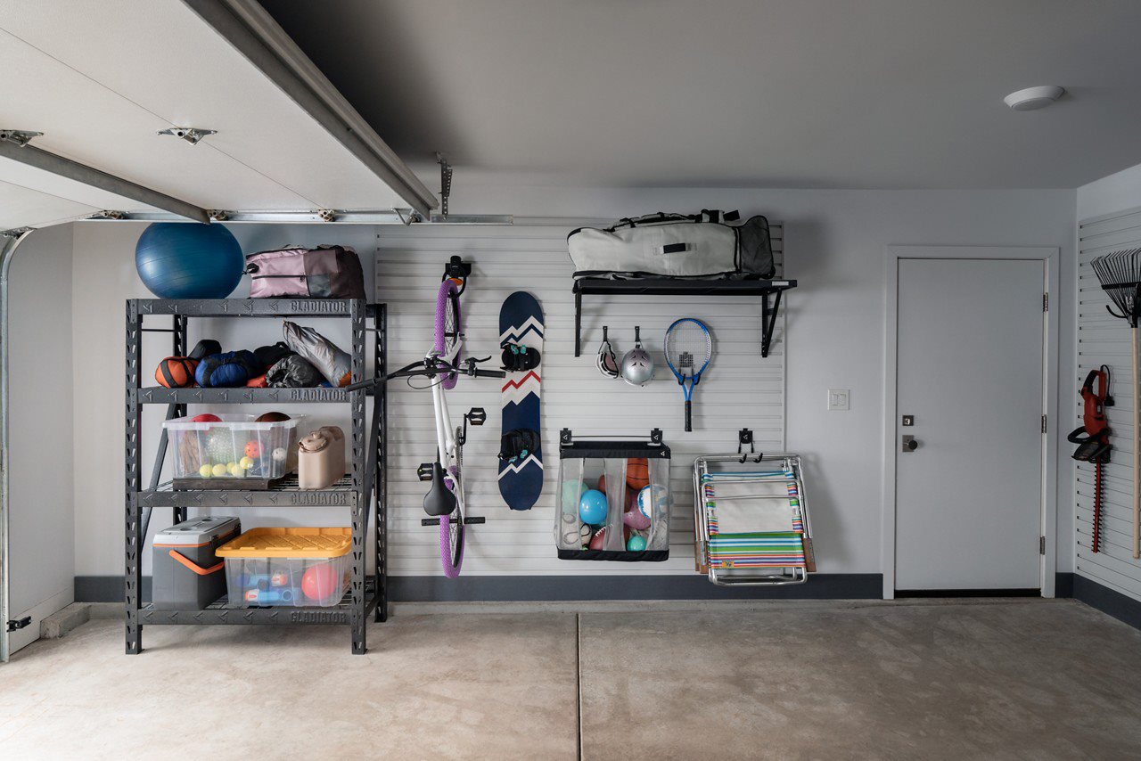 Read more about the article 4 easy ways to give your garage workshop a spring refresh