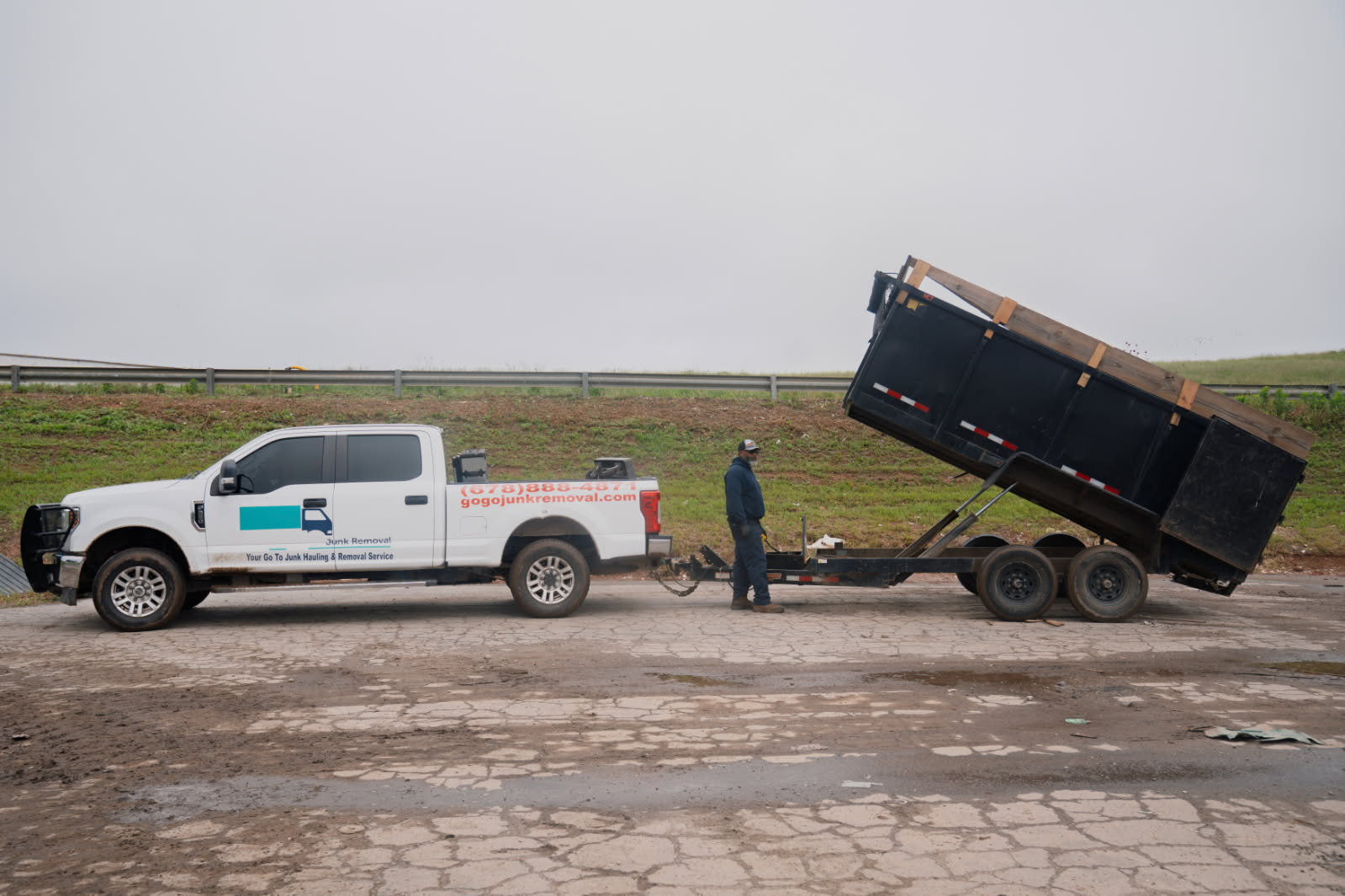 Read more about the article GoGo Junk Removal nears a decade in business